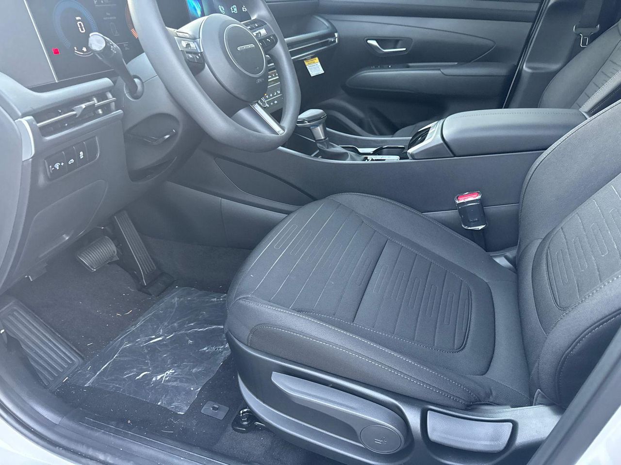 2026 Hyundai Santa Cruz SE - Photo 10