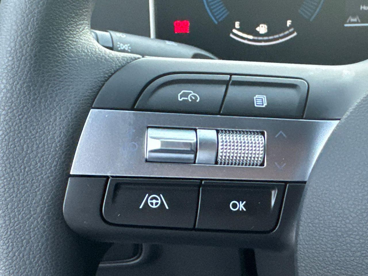 2026 Hyundai Santa Cruz SE - Photo 18