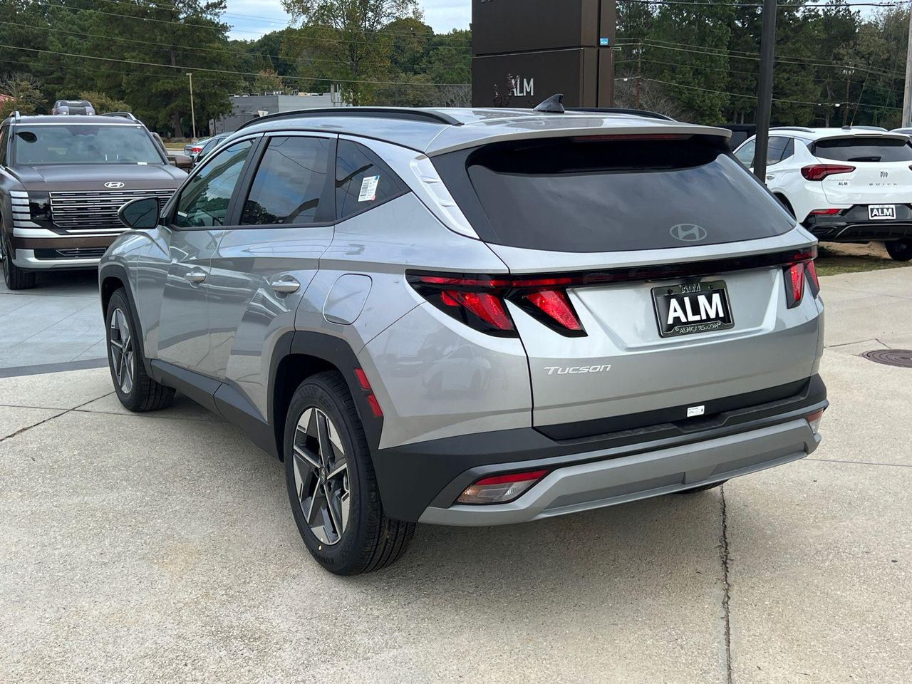 2025 Hyundai Tucson SEL photo 4