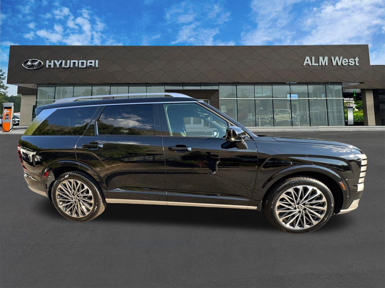 New 2026 Abyss Black HYUNDAI Calligraphy FWD image 5