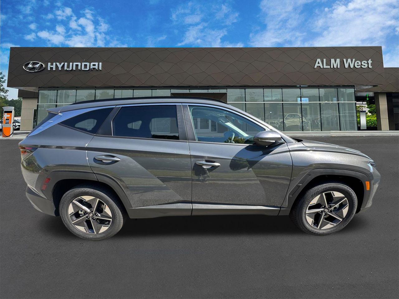 2026 Hyundai Tucson SEL photo 4