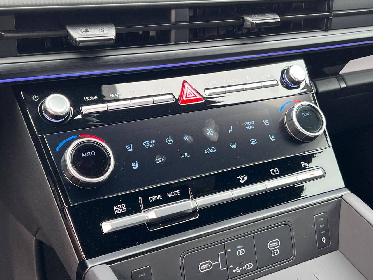 2026 Hyundai Santa Fe Calligraphy - Photo 28
