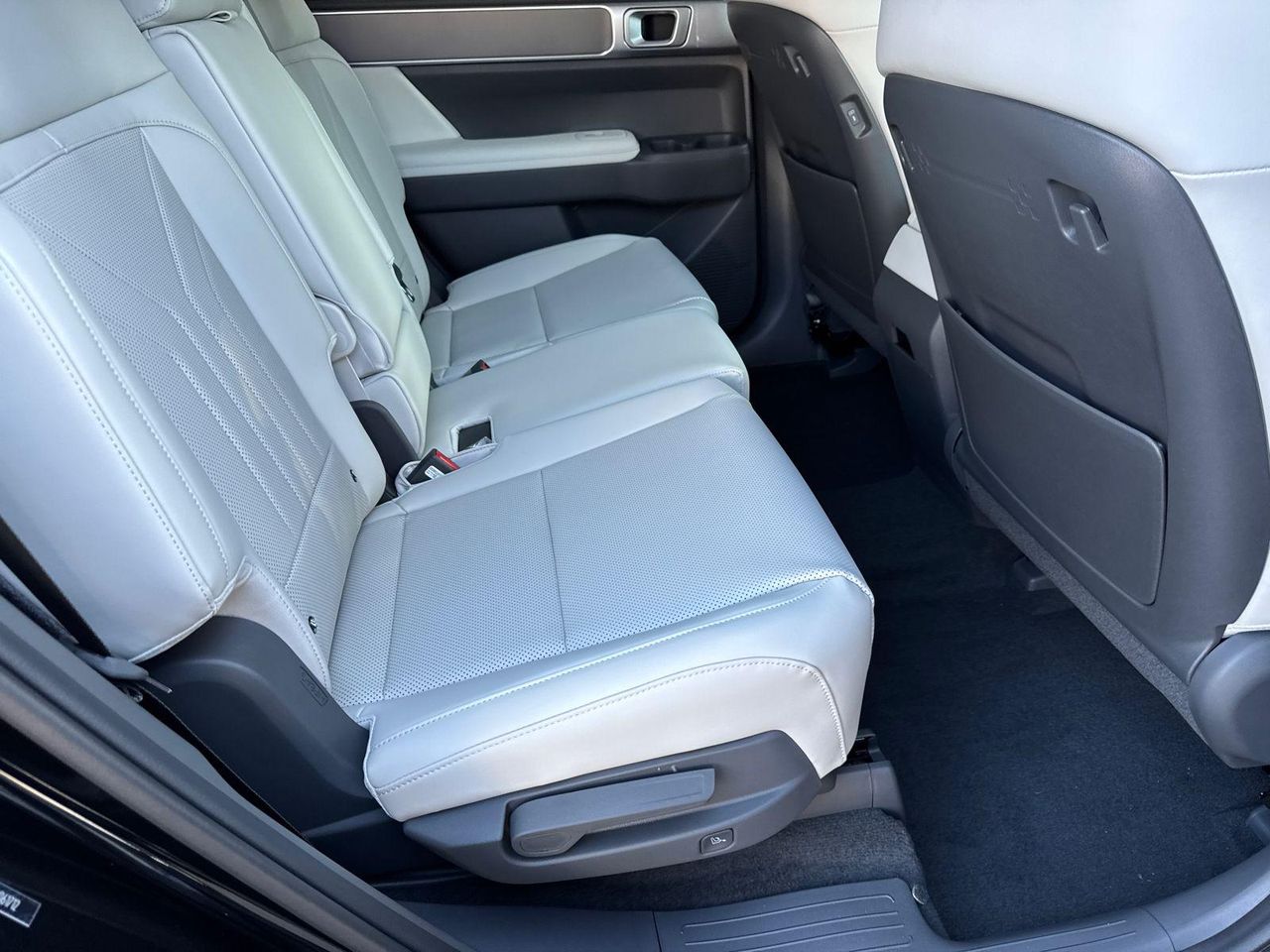 New 2026 Black Hyundai SEL AWD image 16