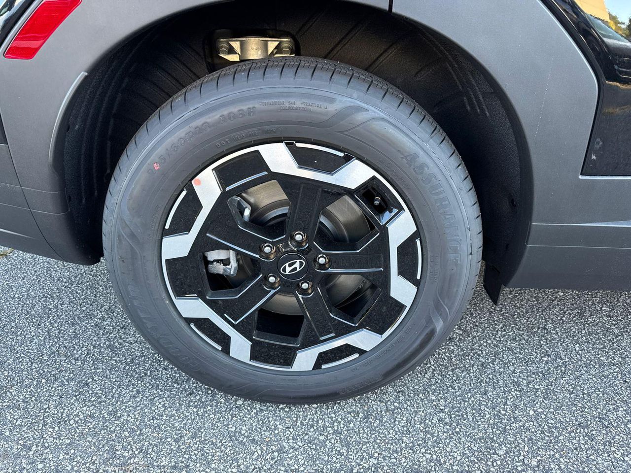 New 2026 Black Hyundai SEL AWD image 18