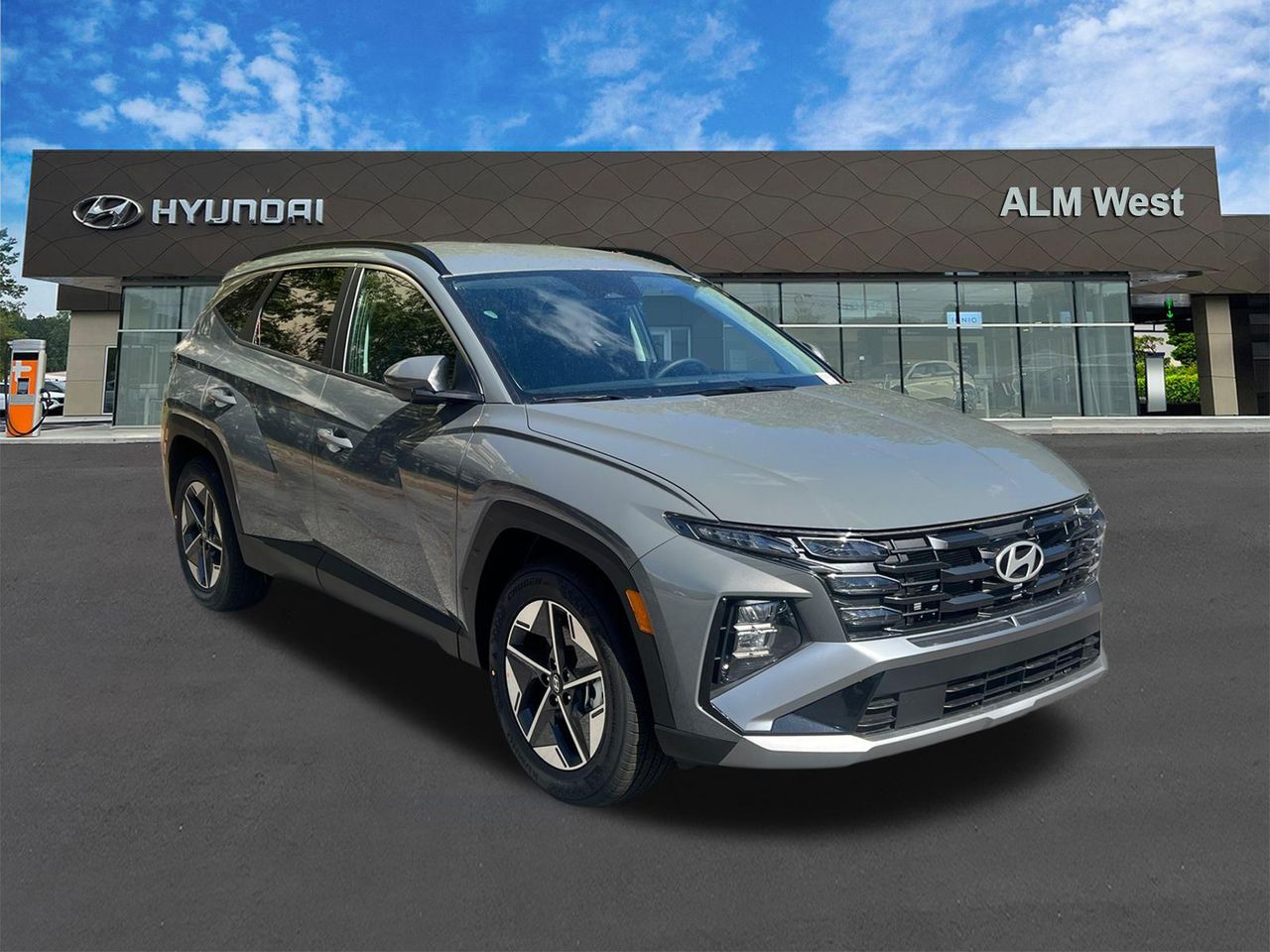 New 2026 Gray Hyundai SEL FWD image 4