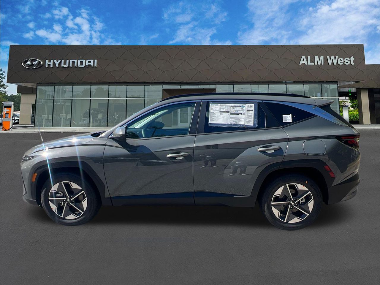 New 2026 Gray Hyundai SEL FWD image 9