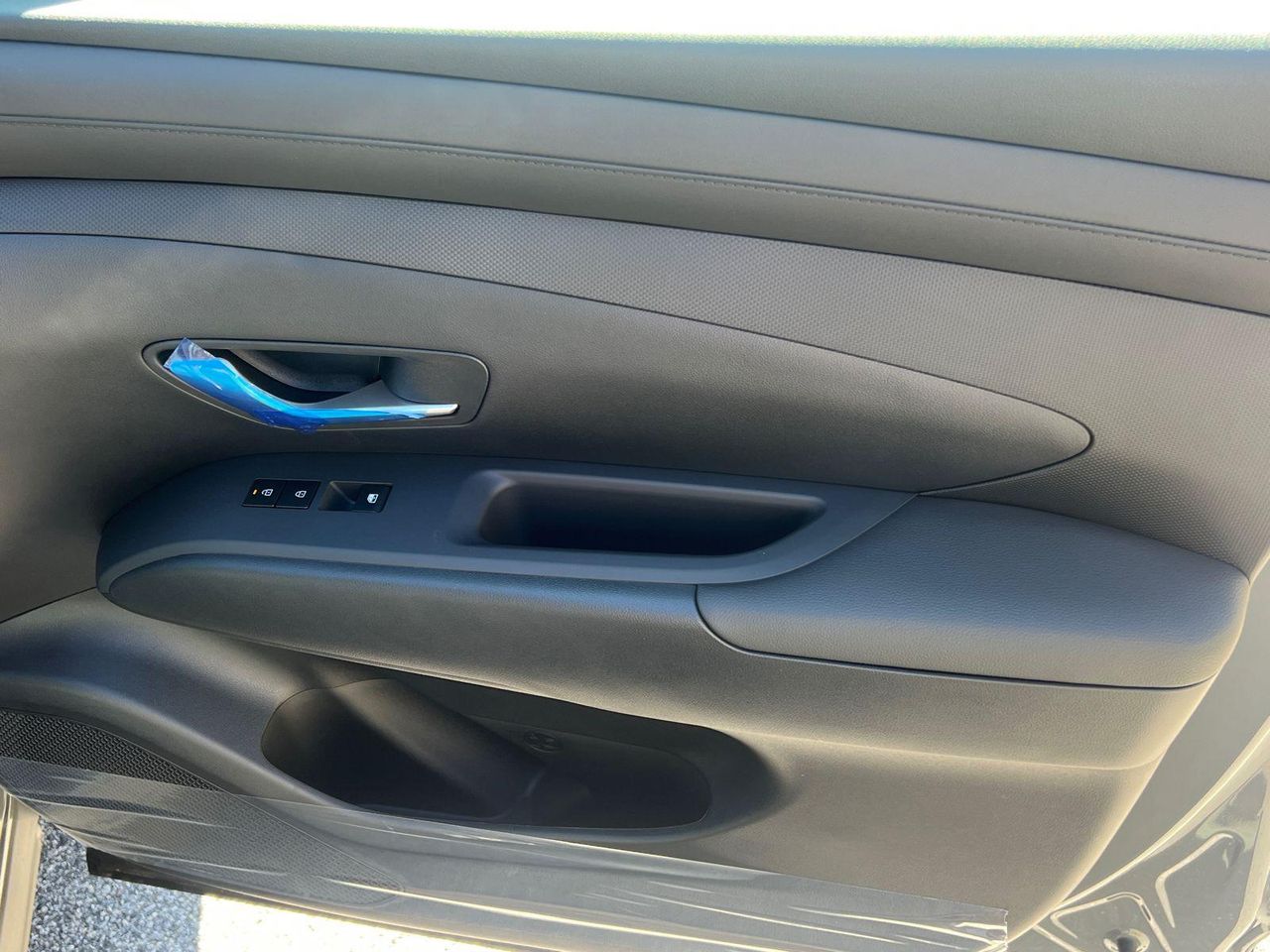 New 2026 Gray Hyundai SEL FWD image 15