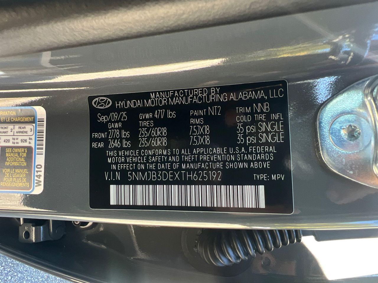 New 2026 Gray Hyundai SEL FWD image 32