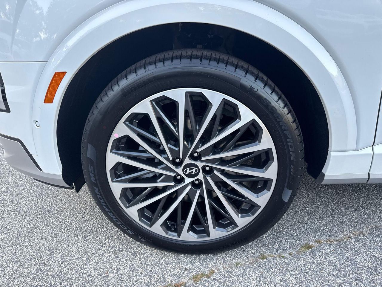 New 2026 White Hyundai Calligraphy FWD image 12