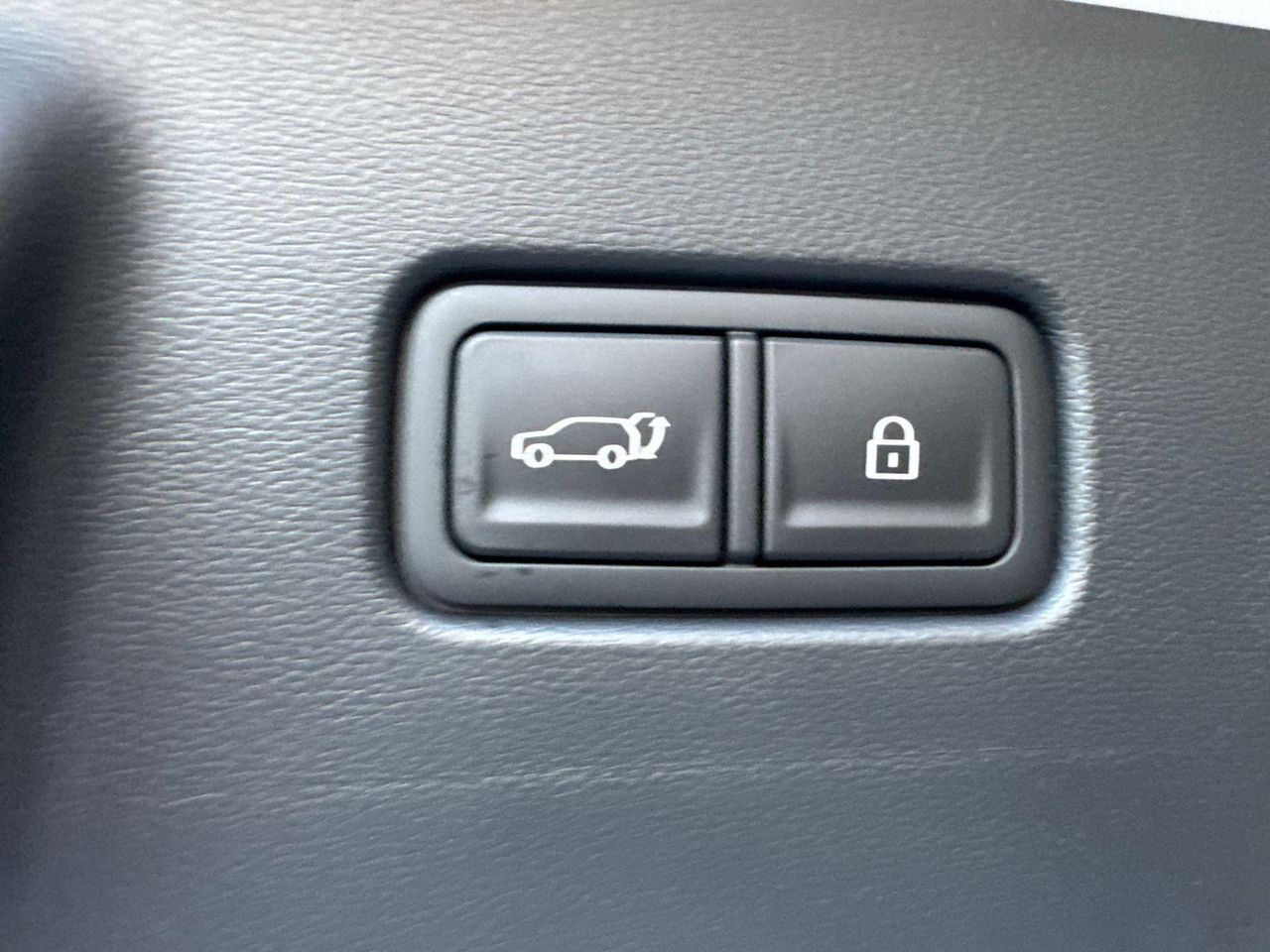 New 2026 White Hyundai Calligraphy FWD image 20
