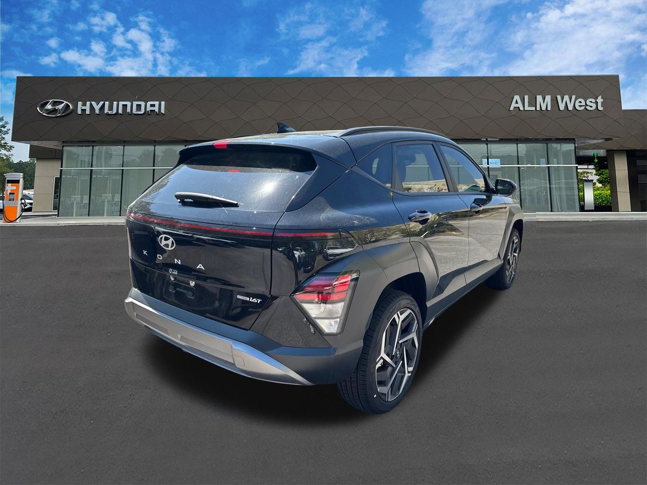 New 2026 Black Hyundai SEL Premium AWD image 6