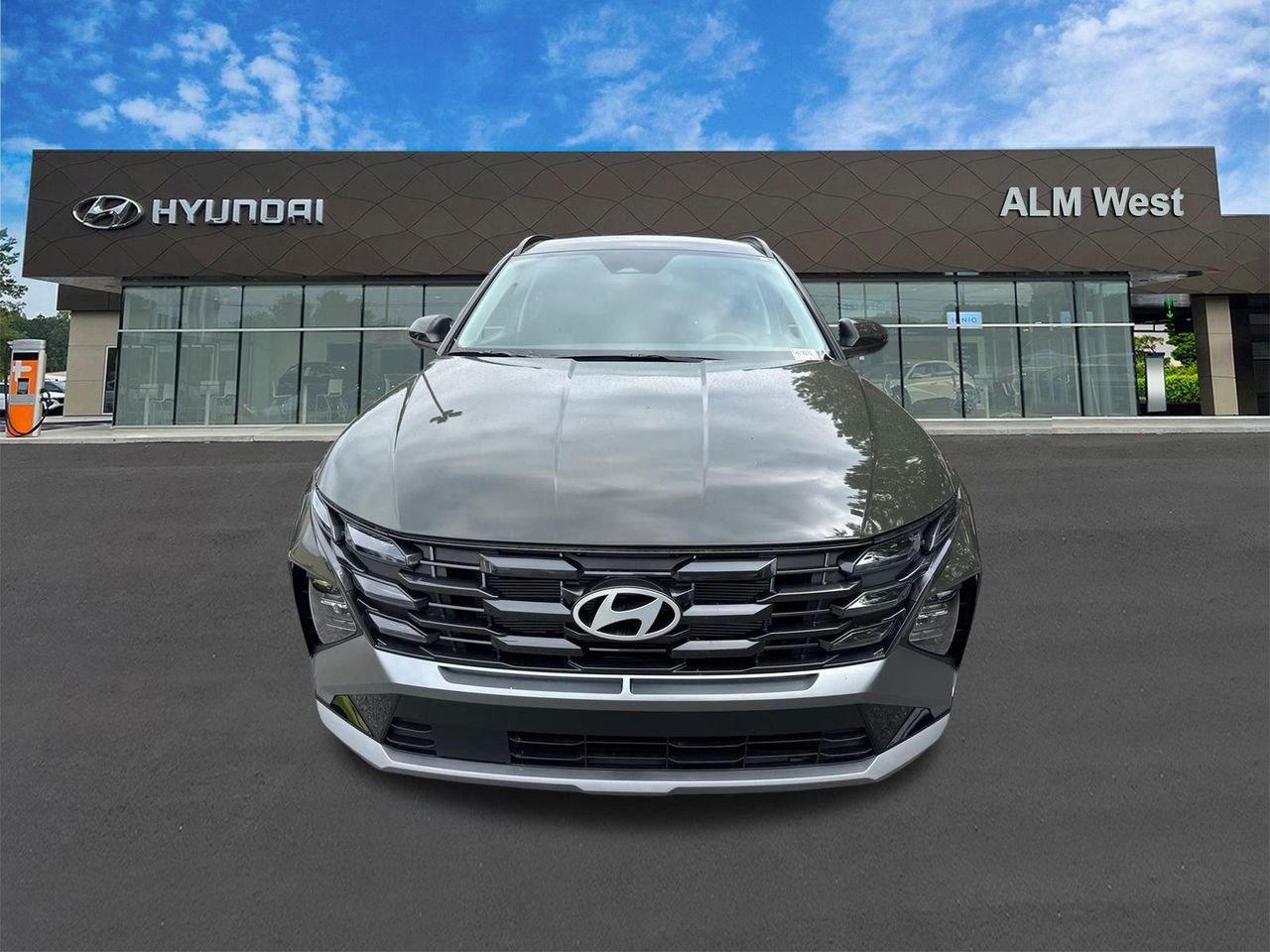 New 2026 Green HYUNDAI SEL FWD image 2