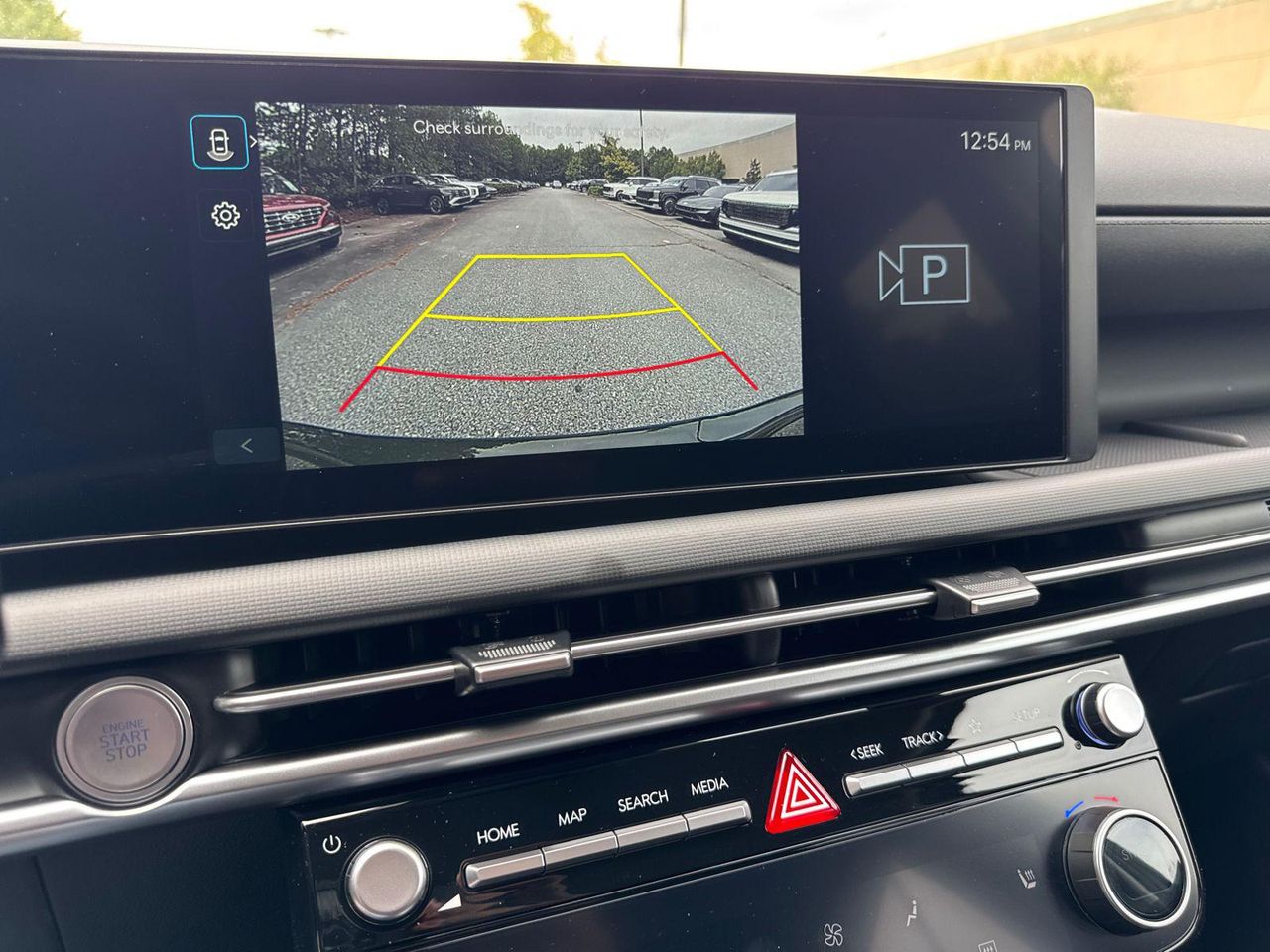 New 2026 Green HYUNDAI SEL FWD image 30