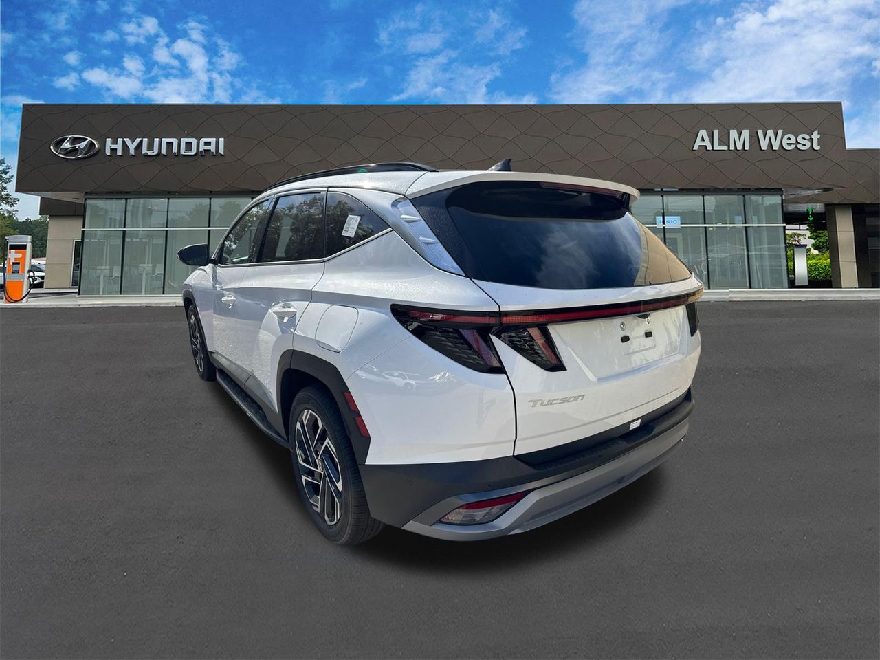 New 2026 White Hyundai Limited FWD image 8