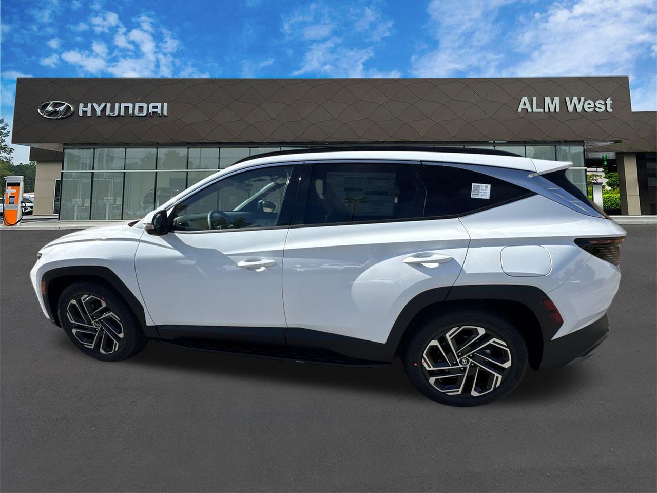New 2026 White Hyundai Limited FWD image 9