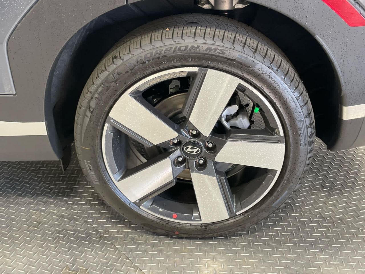 New 2026 Ecotronic Gray Hyundai Limited AWD image 229
