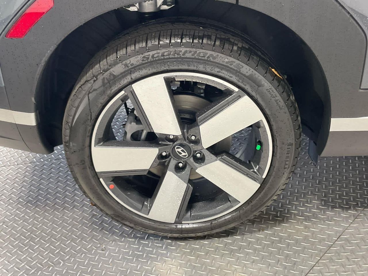 New 2026 Ecotronic Gray Hyundai Limited AWD image 230