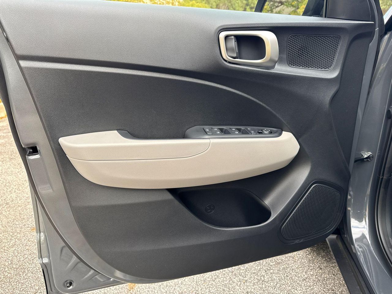 New 2026 Gray HYUNDAI SEL image 11