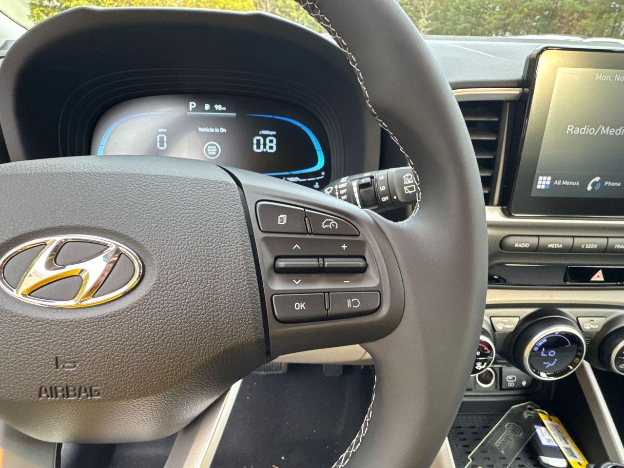 New 2026 Gray HYUNDAI SEL image 27