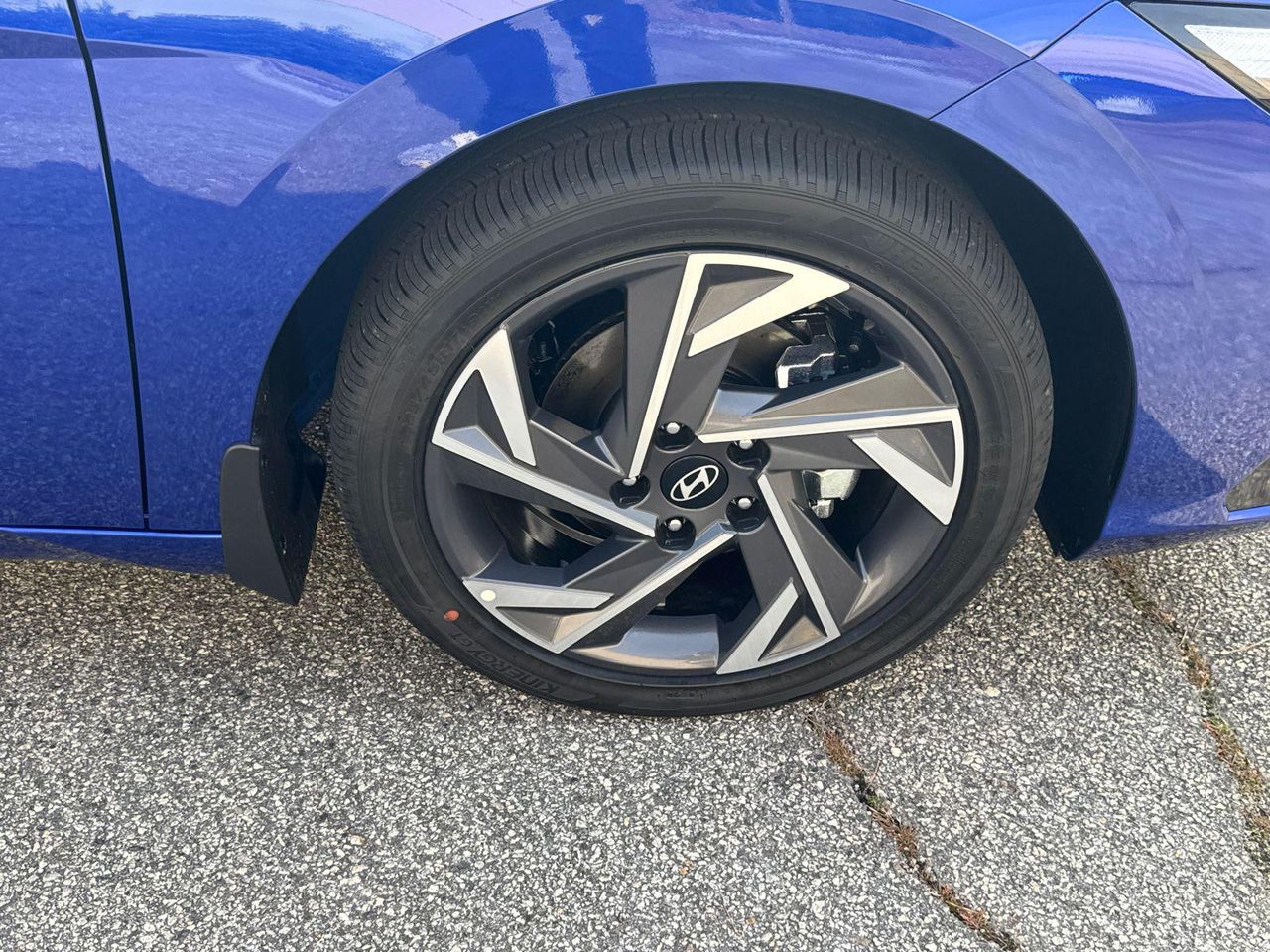 New 2026 Blue HYUNDAI Limited image 13