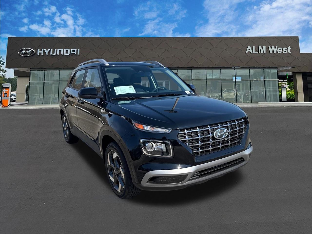 New 2026 Black HYUNDAI SEL image 4