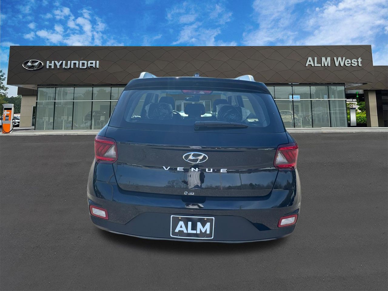 New 2026 Black HYUNDAI SEL image 7