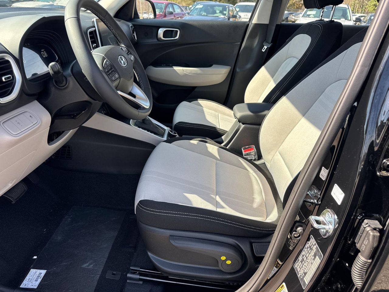 New 2026 Black HYUNDAI SEL image 10