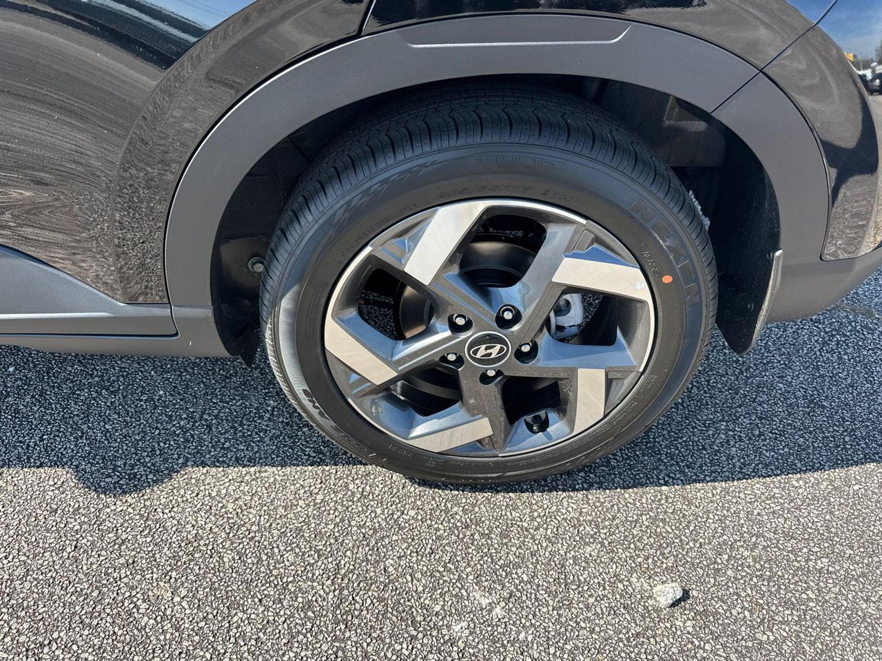 New 2026 Black HYUNDAI SEL image 20