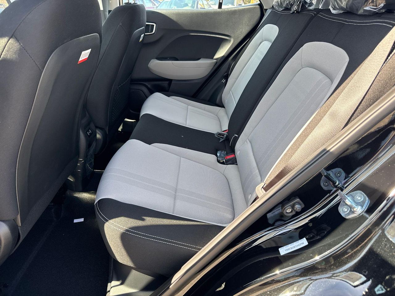 New 2026 Black HYUNDAI SEL image 21