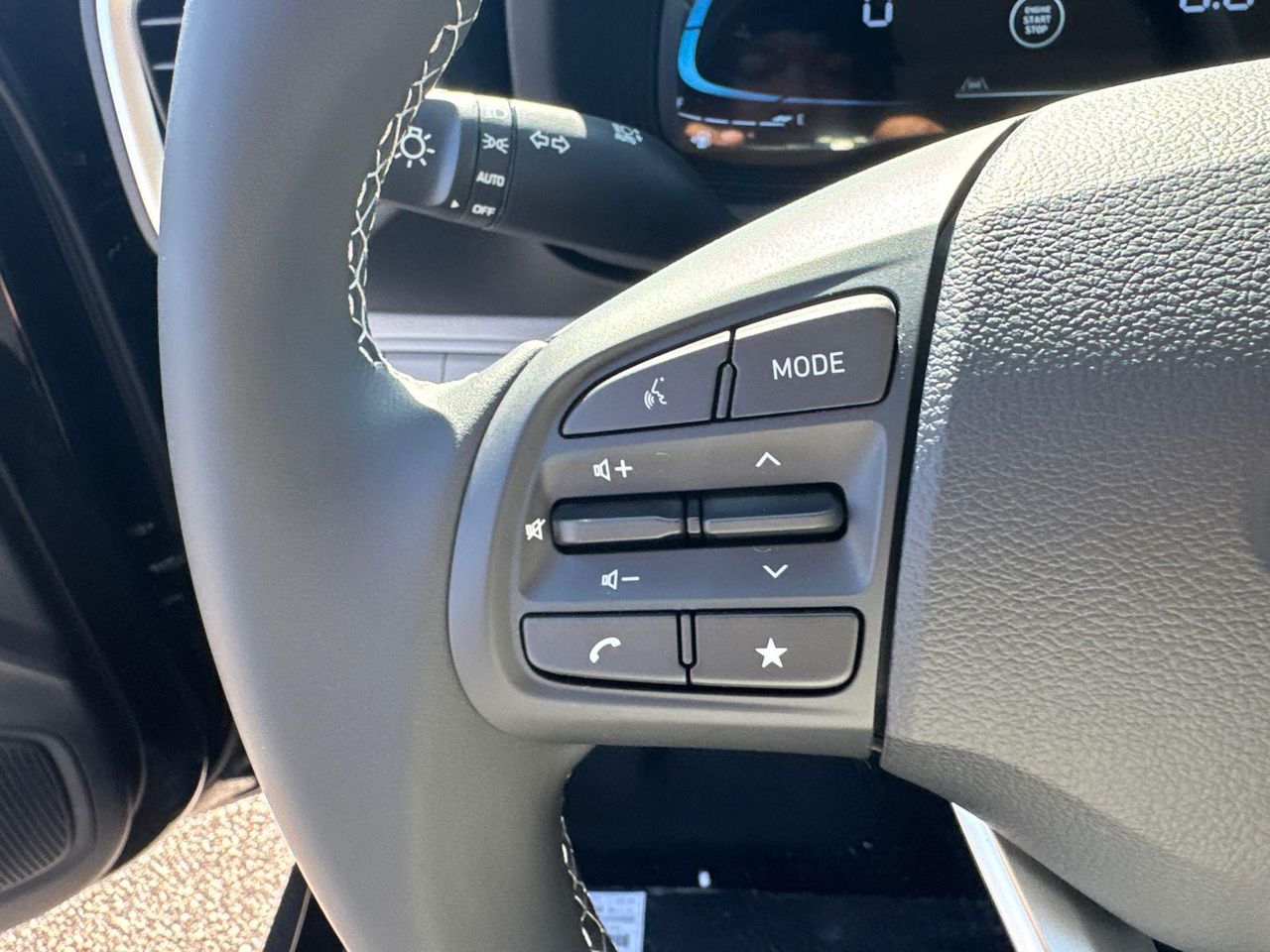New 2026 Black HYUNDAI SEL image 26
