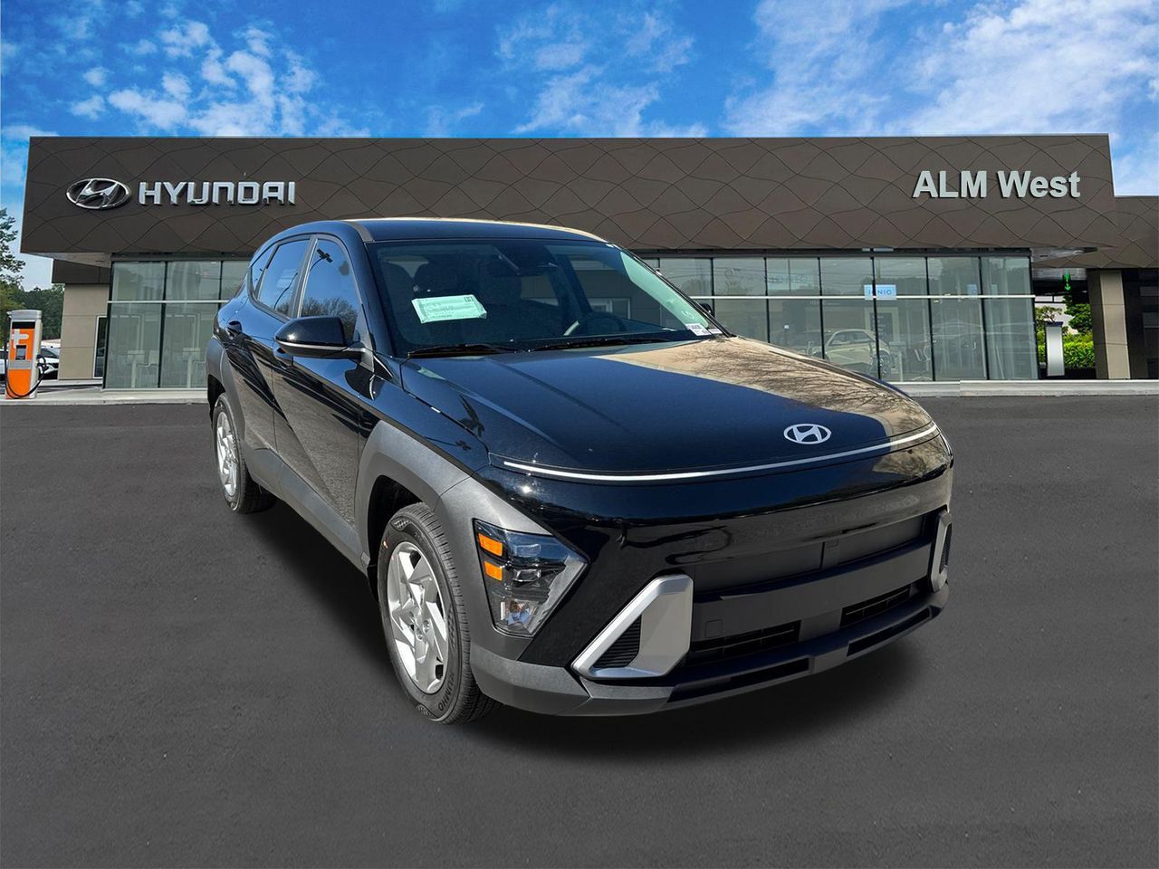 New 2026 Black Hyundai SE FWD image 4