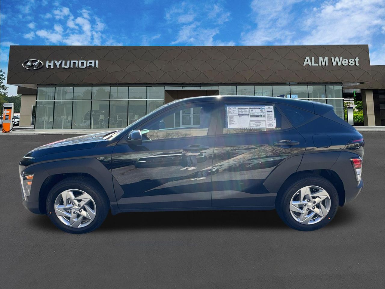 New 2026 Black Hyundai SE FWD image 9