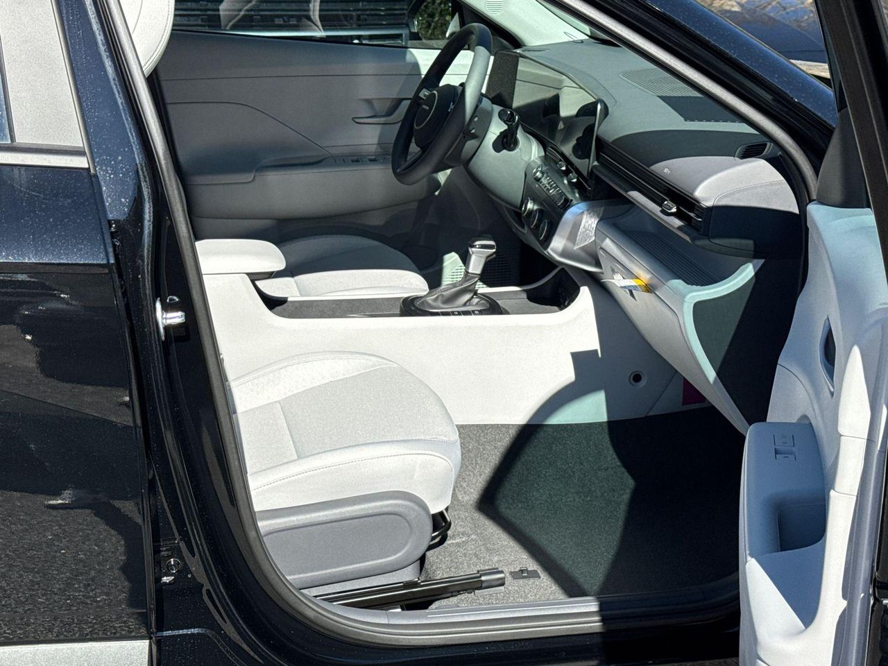 New 2026 Black Hyundai SE FWD image 14