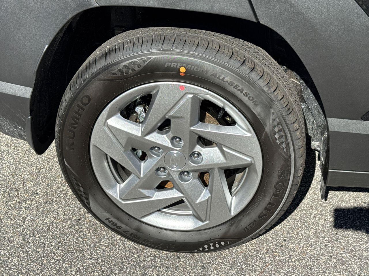 New 2026 Black Hyundai SE FWD image 18