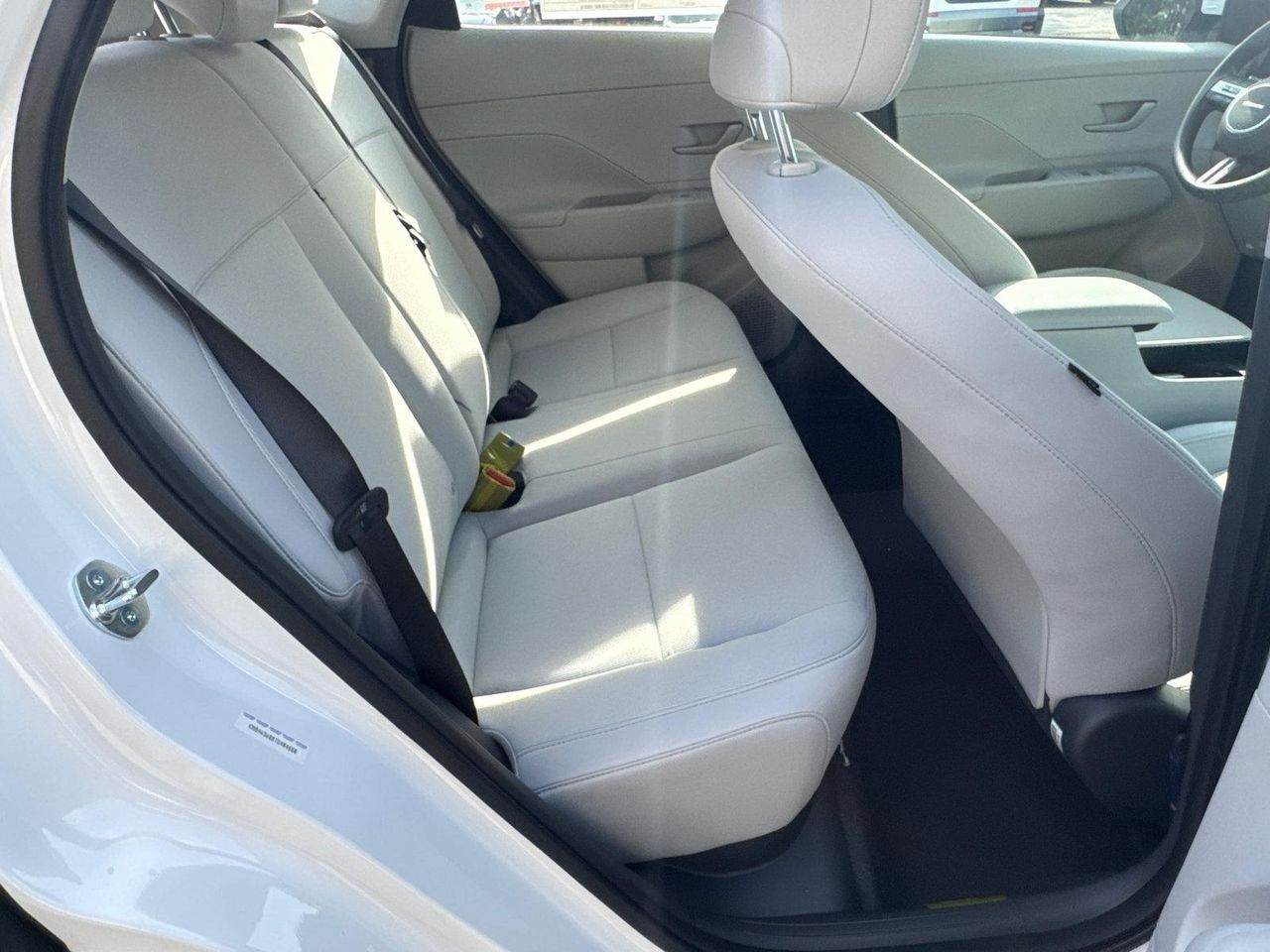 New 2026 White HYUNDAI SE FWD image 16
