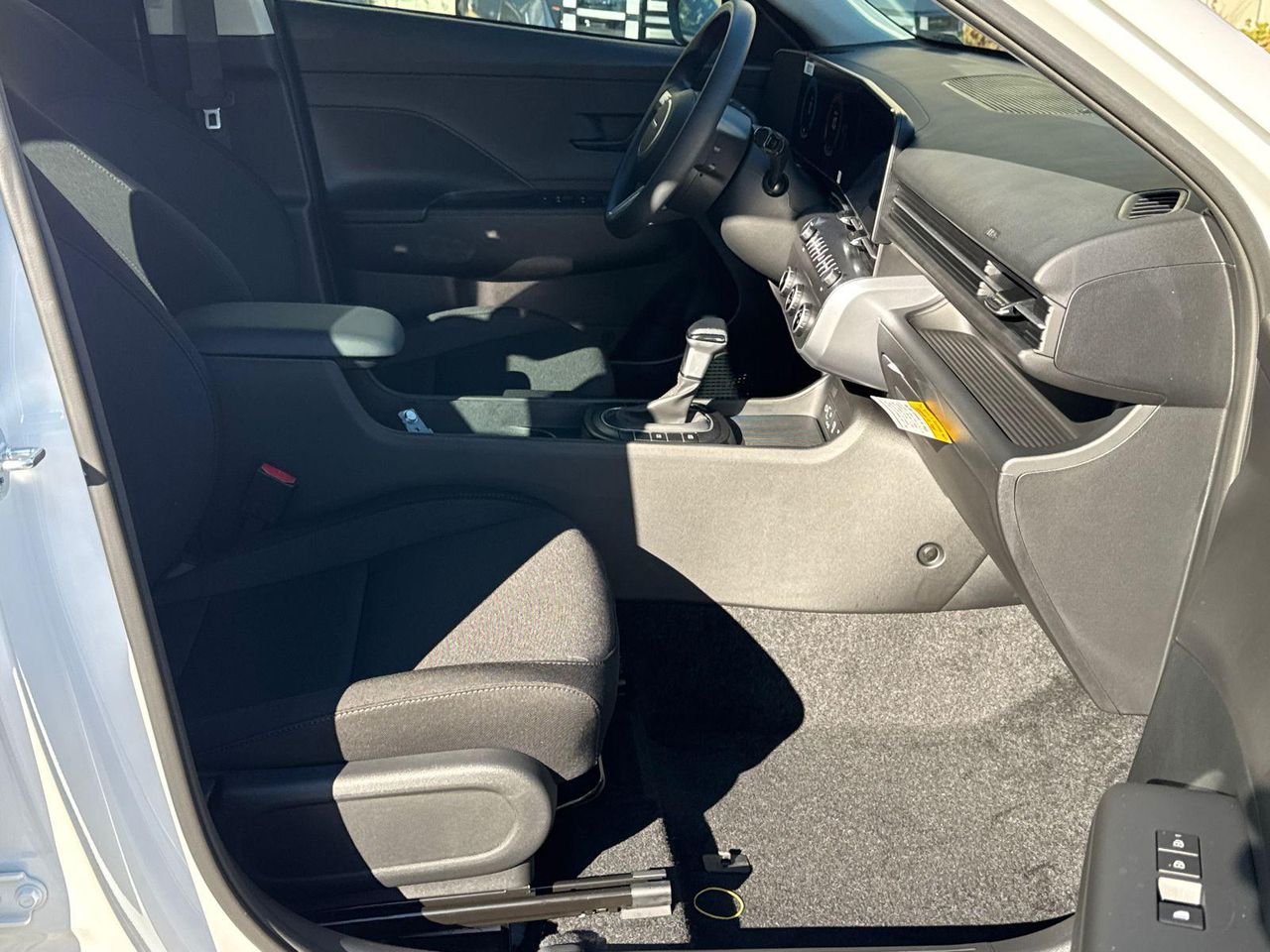 New 2026 White HYUNDAI SE FWD image 14