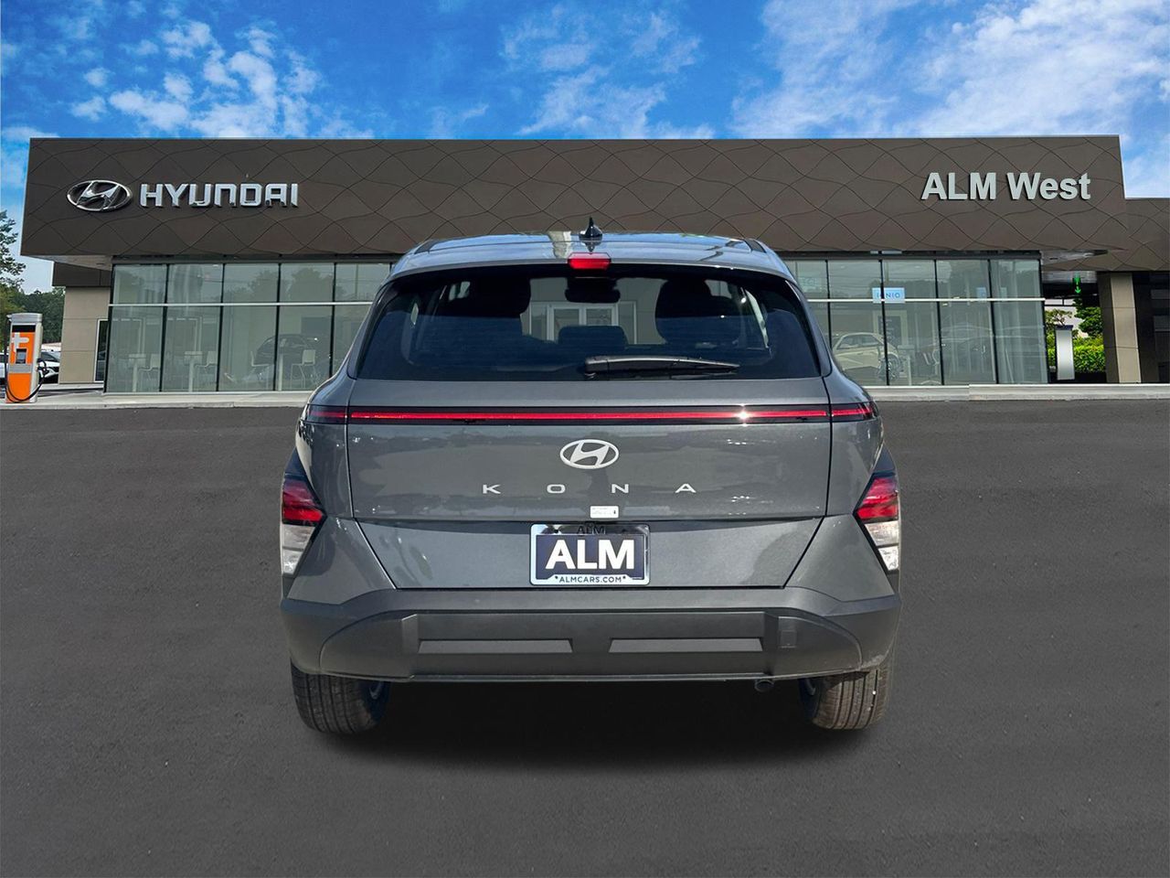 New 2026 Gray Pearl HYUNDAI SE FWD image 7