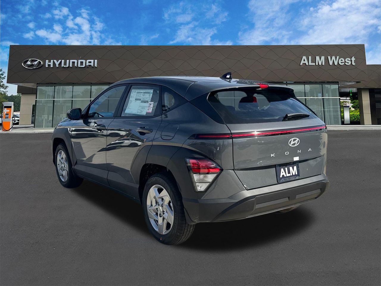 New 2026 Gray Pearl HYUNDAI SE FWD image 8