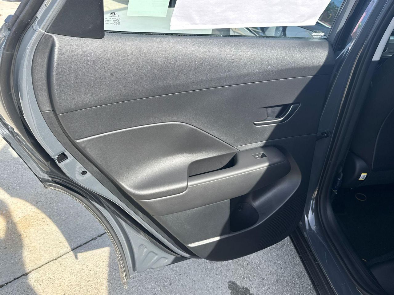 New 2026 Gray Pearl HYUNDAI SE FWD image 22