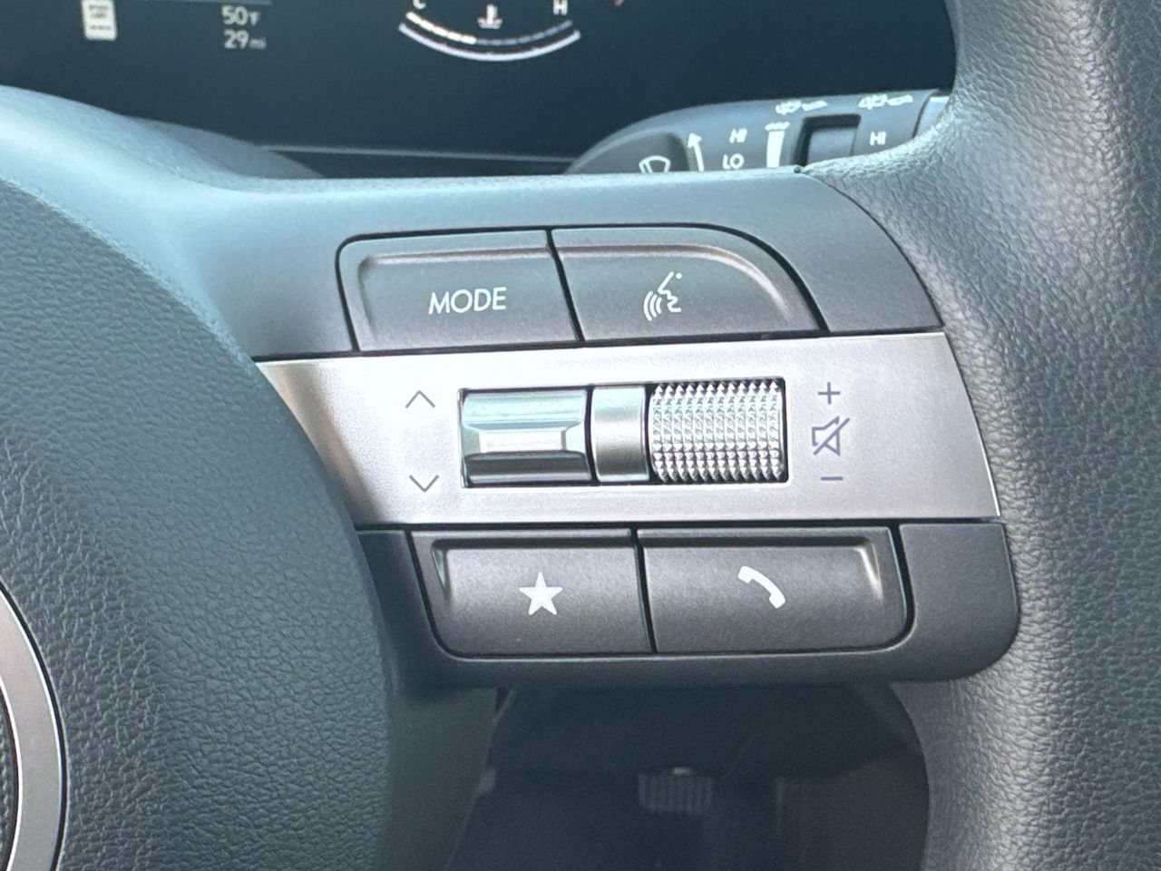 New 2026 Gray Pearl HYUNDAI SE FWD image 27