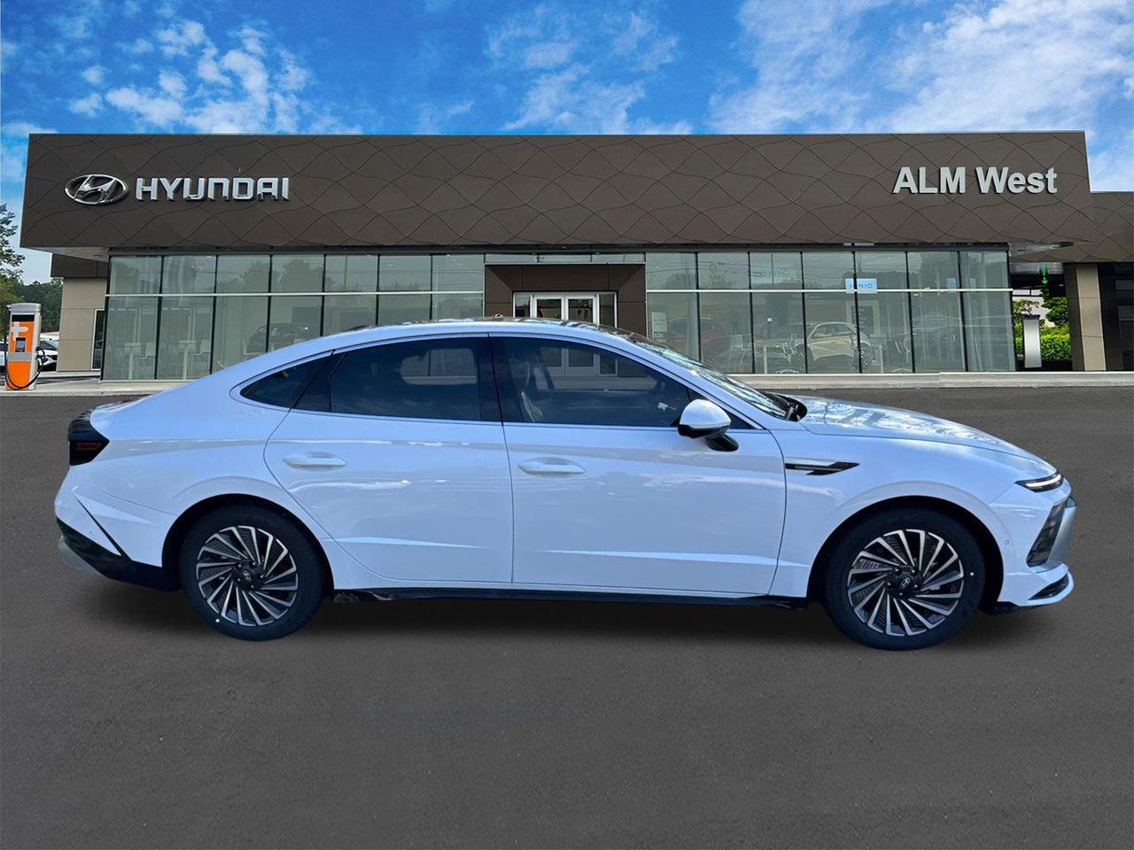 New 2026 White HYUNDAI Limited image 5