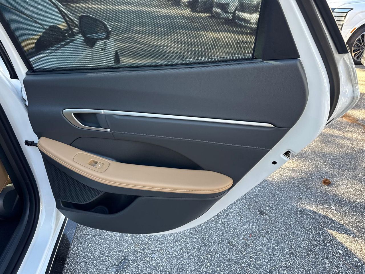 New 2026 White HYUNDAI Limited image 17