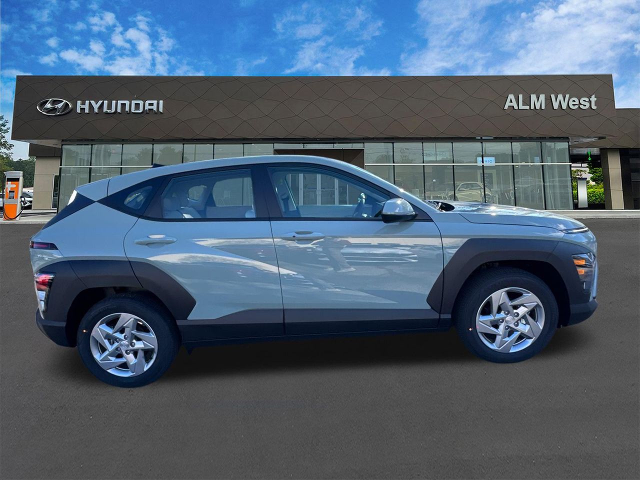 New 2026 Green Hyundai SE FWD image 5