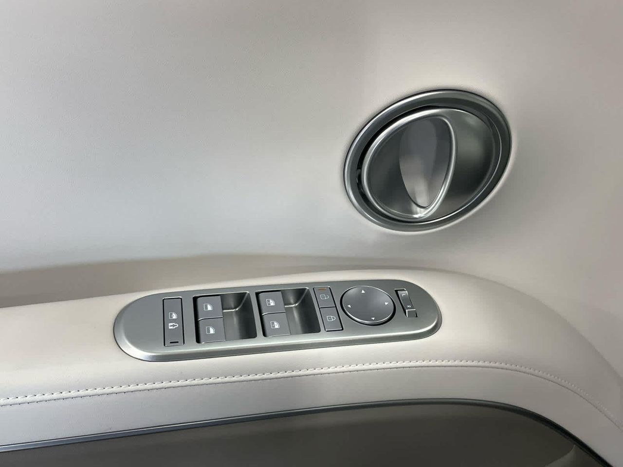 New 2026 Ecotronic Gray Pearl Hyundai SEL AWD image 138