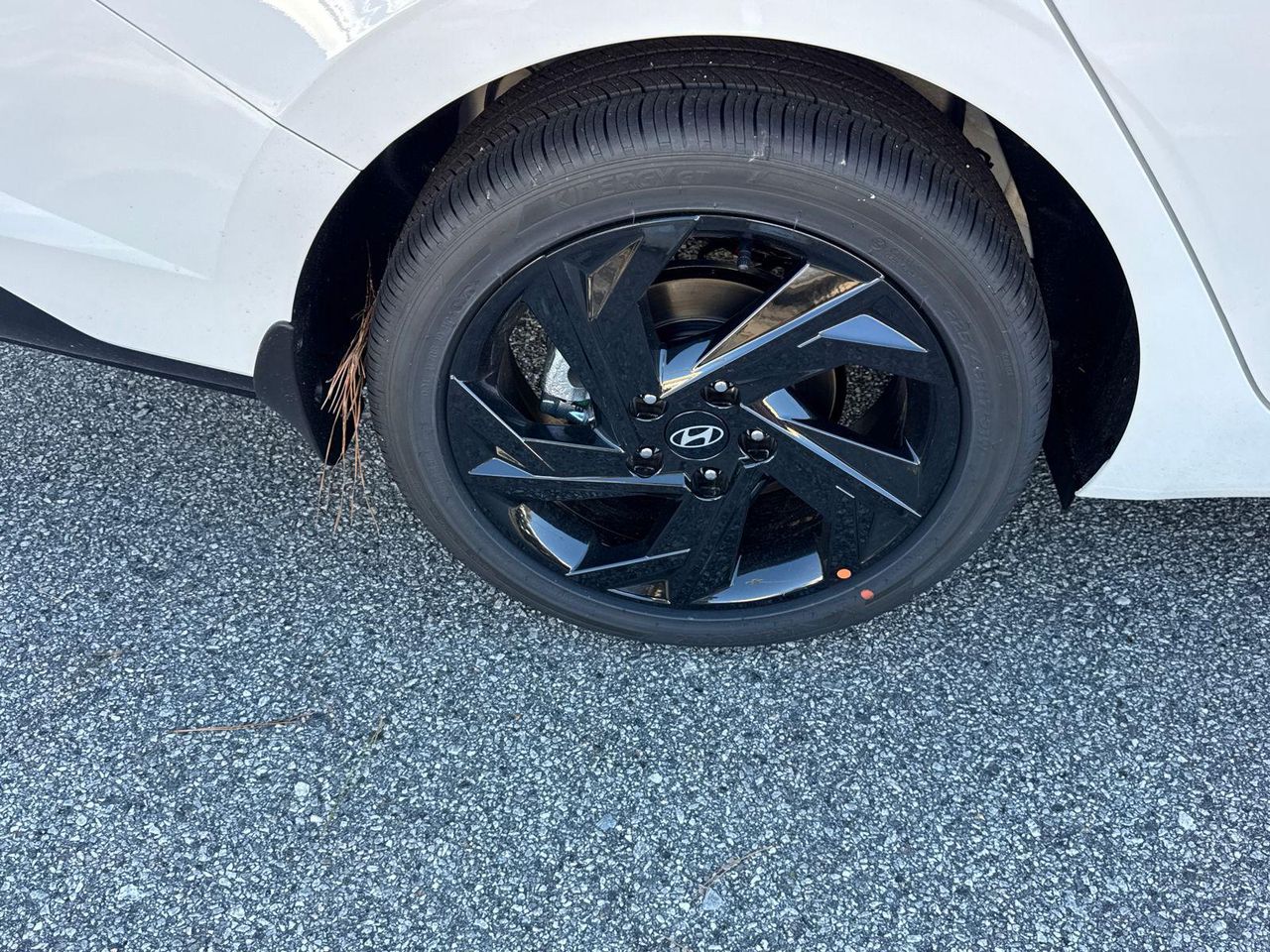 New 2026 White HYUNDAI SEL Sport image 18
