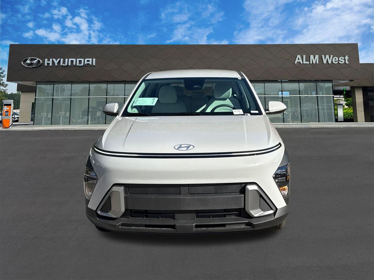 New 2026 Cyber Gray Metallic HYUNDAI SE FWD image 2