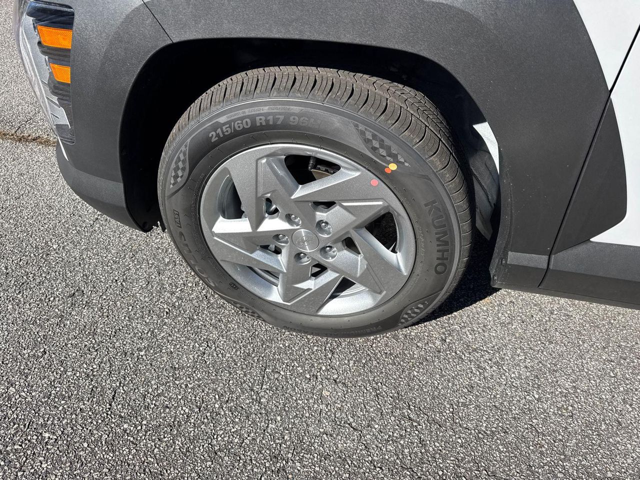 New 2026 Cyber Gray Metallic HYUNDAI SE FWD image 12