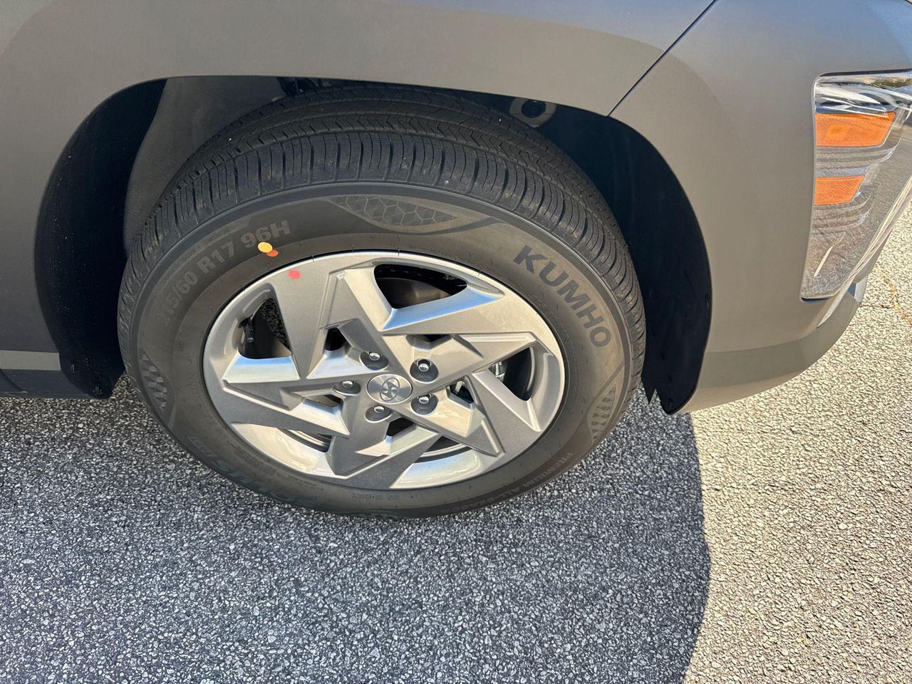 New 2026 Cyber Gray Metallic HYUNDAI SE FWD image 13