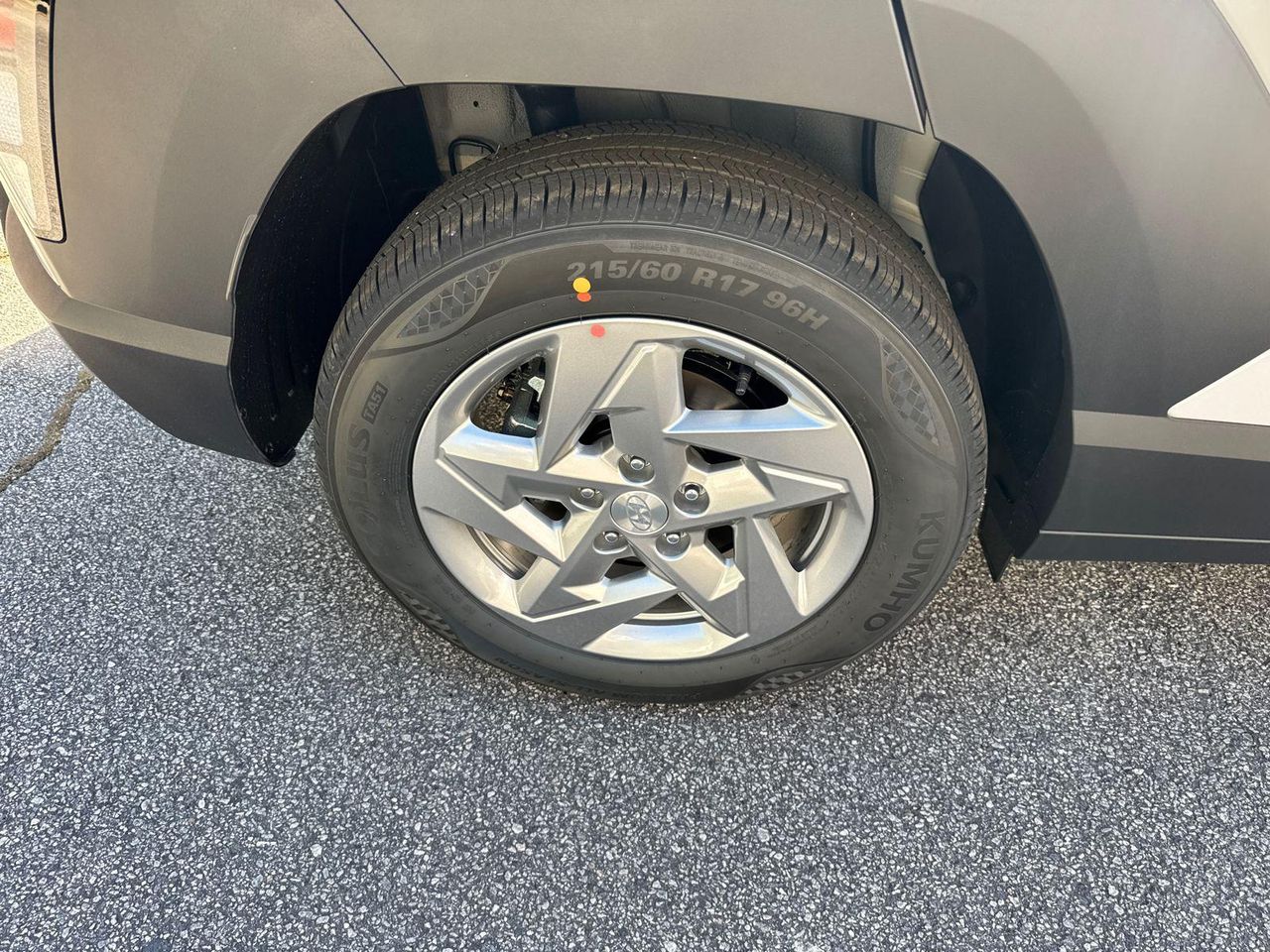New 2026 Cyber Gray Metallic HYUNDAI SE FWD image 18