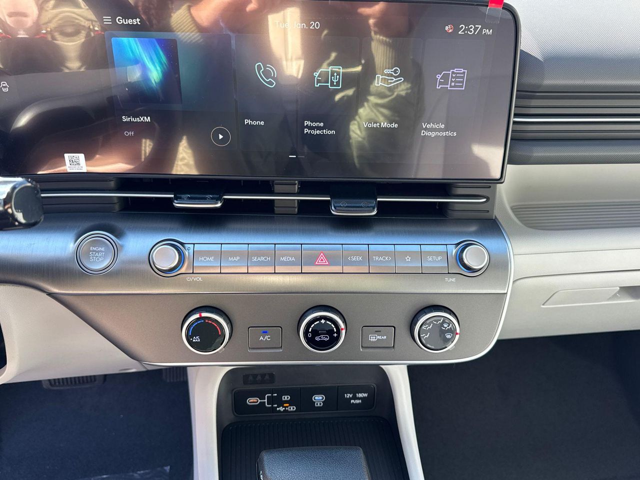 New 2026 Cyber Gray Metallic HYUNDAI SE FWD image 30